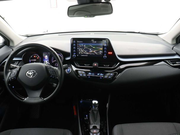 Toyota C-HR 2.0 Hybrid Dynamic 135 kW image number 4