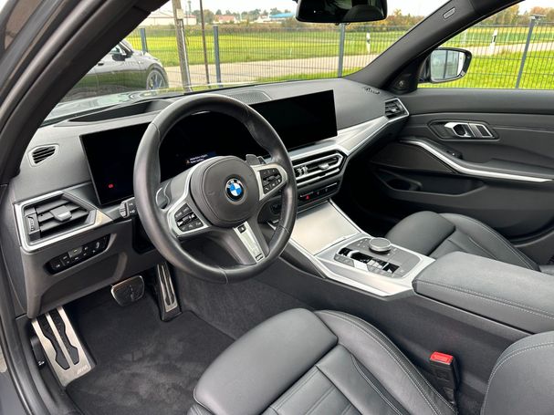 BMW 320d Touring xDrive 140 kW image number 14