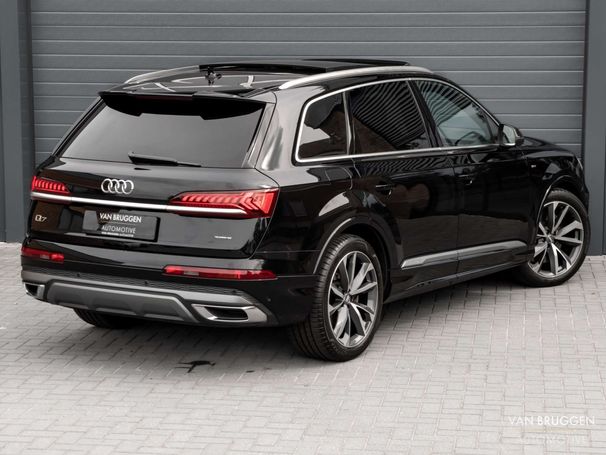 Audi Q7 55 TFSIe quattro S-Line 280 kW image number 32