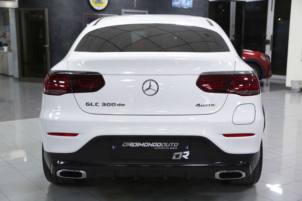 Mercedes-Benz GLC 300 de 4Matic 225 kW image number 5