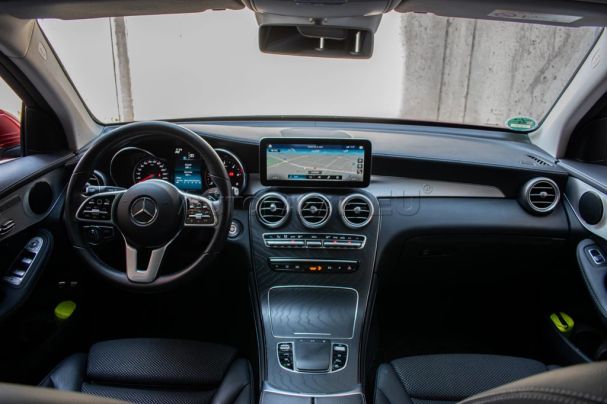 Mercedes-Benz GLC 220 d 4Matic 143 kW image number 11