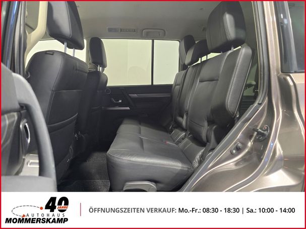 Mitsubishi Pajero 3.2 140 kW image number 7