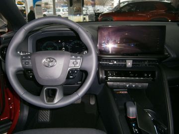 Car image 11