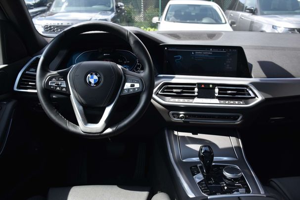 BMW X5 45e xDrive 290 kW image number 22