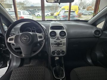 Car image 10