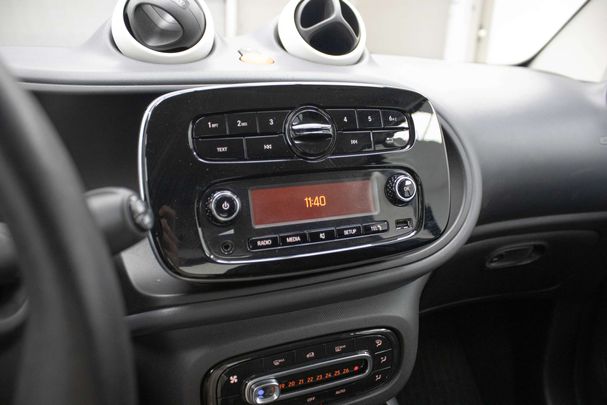 Smart ForTwo EQ 60 kW image number 15