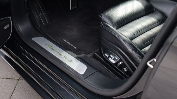 Porsche Panamera 4 Sport Turismo E-Hybrid 340 kW image number 11