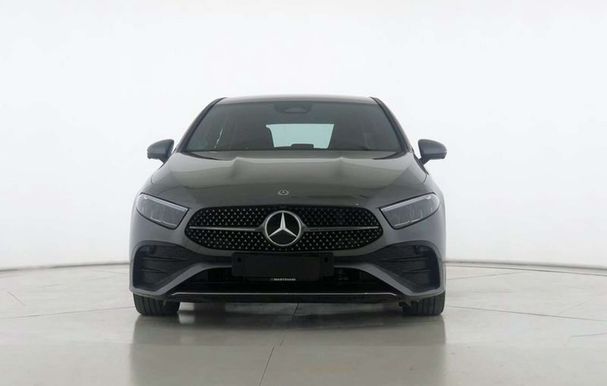 Mercedes-Benz A 180 d AMG Line Premium 85 kW image number 2