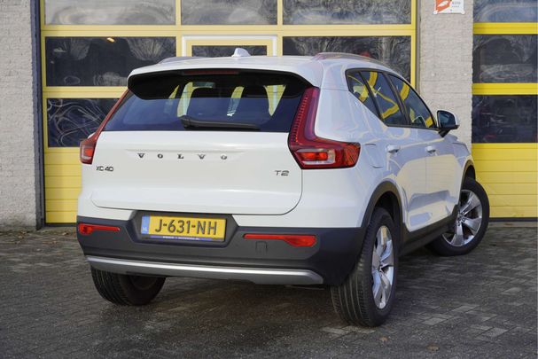 Volvo XC40 1.5 T2 95 kW image number 4