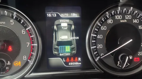 Car image 7