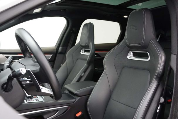 Jaguar F-Pace P400e 297 kW image number 18