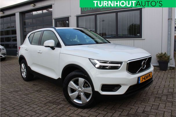 Volvo XC40 1.5 T2 Momentum 95 kW image number 1