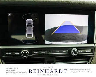 Car image 28