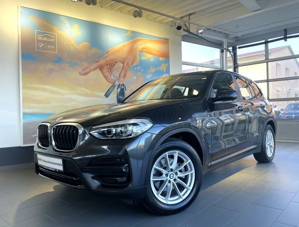 BMW X3 xDrive 140 kW image number 1