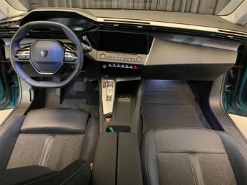 Car image 38