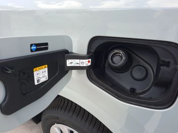 Car image 29