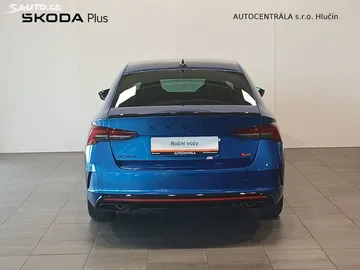 Car image 32
