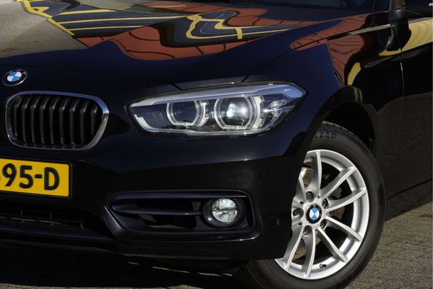 BMW 120i Sport Line 135 kW image number 5