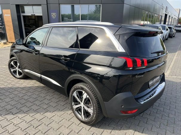 Peugeot 5008 BlueHDi EAT8 Allure 96 kW image number 4