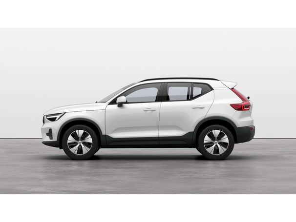 Volvo XC40 T2 Core 95 kW image number 3