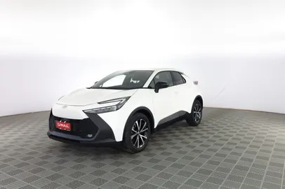 Car image 2