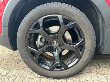 Car image 28