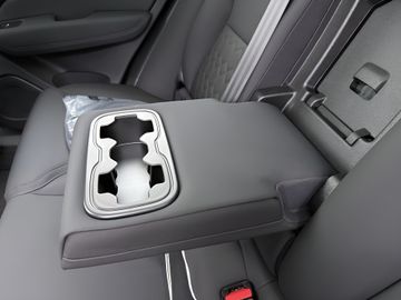 Car image 46