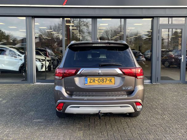 Mitsubishi Outlander 2.4 165 kW image number 10