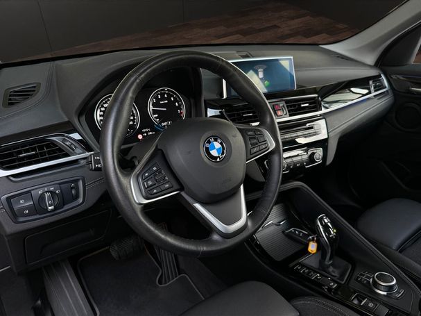 BMW X1 xDrive25i Sport Line 170 kW image number 14