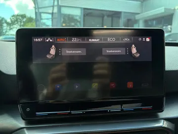 Car image 35