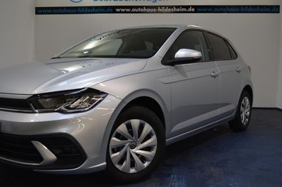 Car image 1