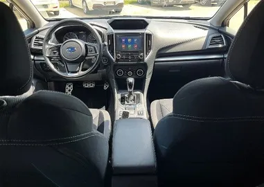 Car image 35