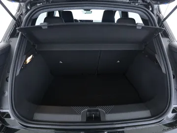 Car image 36