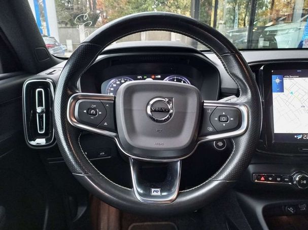 Volvo XC40 T3 Geartronic 120 kW image number 10