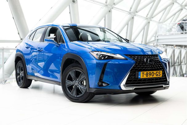 Lexus UX 250h 135 kW image number 27