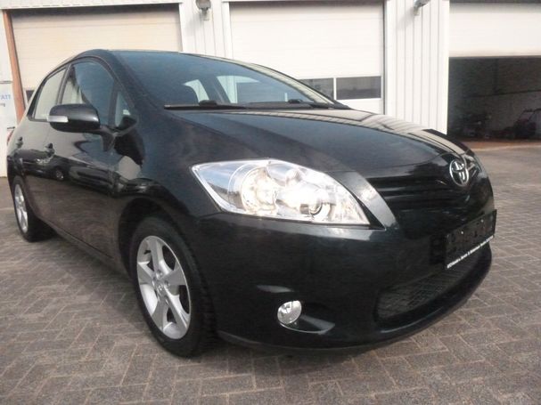 Toyota Auris 73 kW image number 2