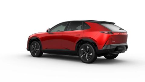 Car image 4