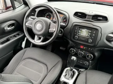 Car image 44