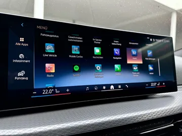 Car image 35