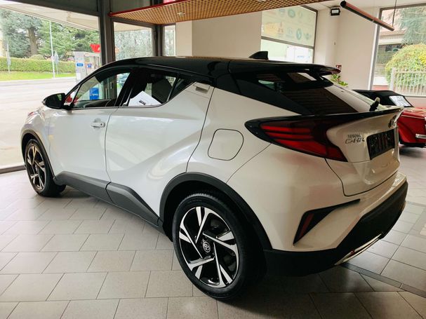 Toyota C-HR 2.0 135 kW image number 4