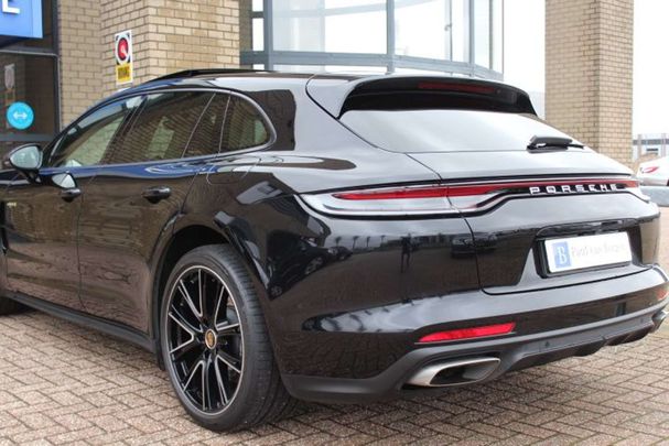 Porsche Panamera 4 Sport Turismo Hybrid 340 kW image number 24