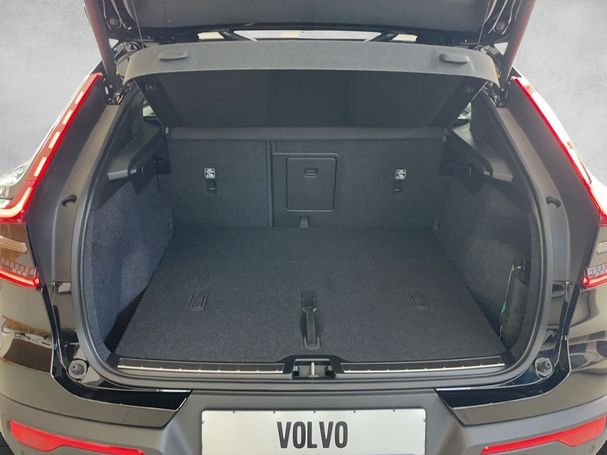 Volvo C40 Recharge Twin Motor Plus AWD 300 kW image number 11