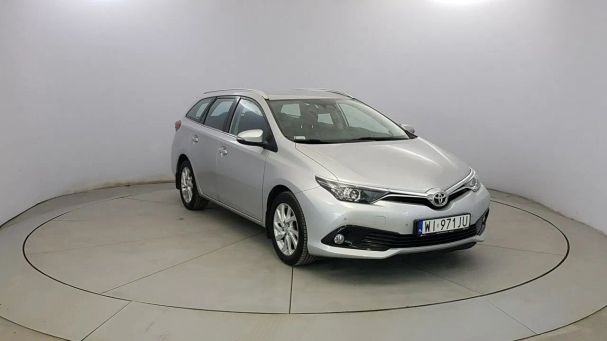 Toyota Auris 97 kW image number 9