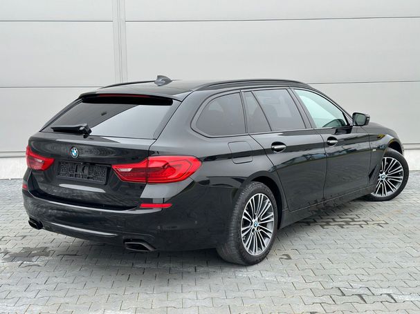 BMW 540d Touring xDrive Sport Line 235 kW image number 3