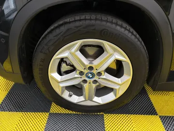 Car image 41