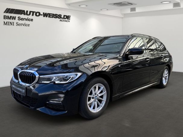 BMW 320i 135 kW image number 1