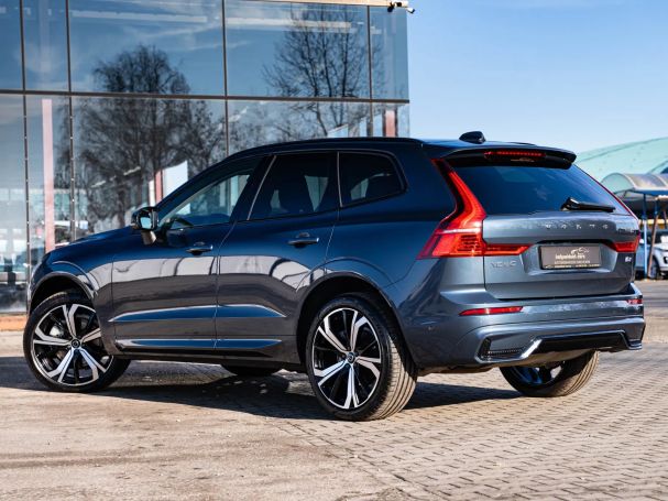 Volvo XC60 B4 Plus Dark 145 kW image number 10