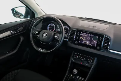 Car image 32