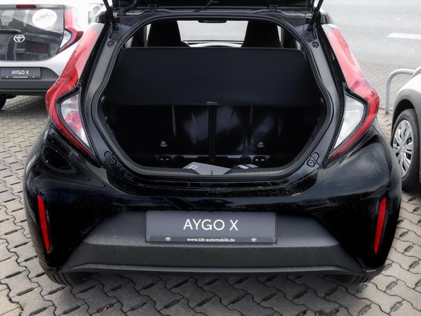 Toyota Aygo X 1.0 53 kW image number 10