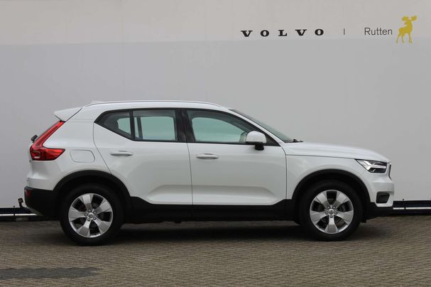 Volvo XC40 T3 120 kW image number 6